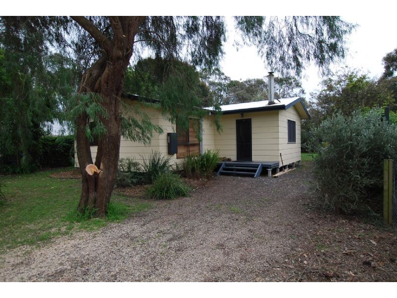 24 SEABREEZE PARADE, Cape Paterson VIC 3995