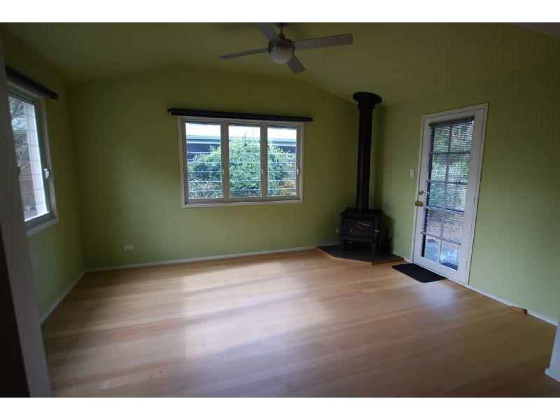 24 SEABREEZE PARADE, Cape Paterson VIC 3995