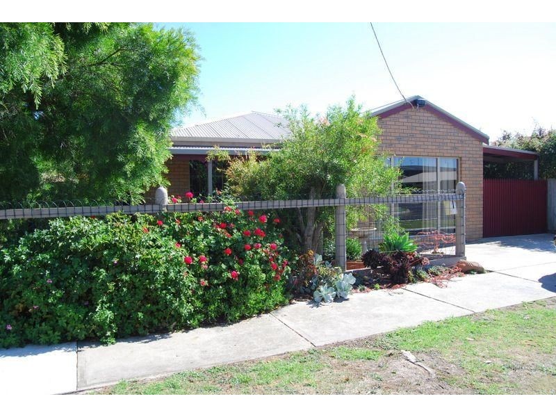 1/24 POPLAR STREET, Wonthaggi VIC 3995