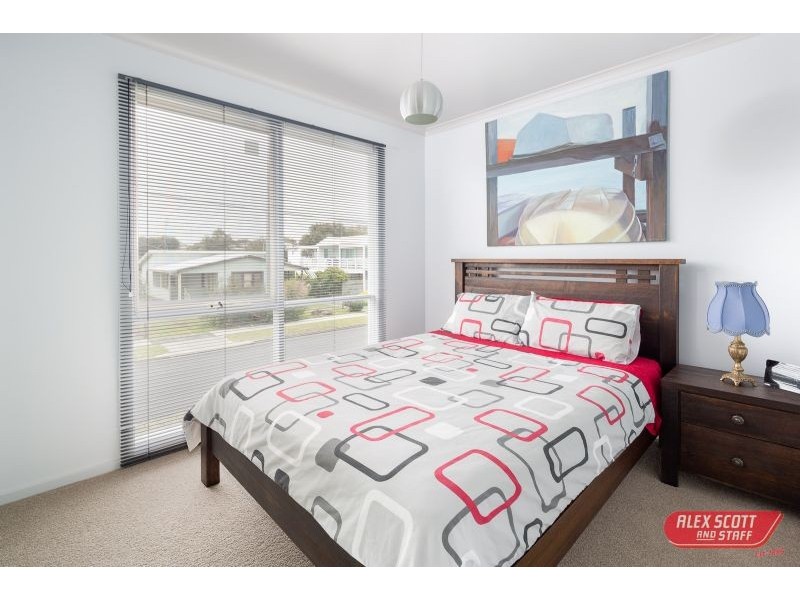 6 MARINE STREET, Cape Paterson VIC 3995