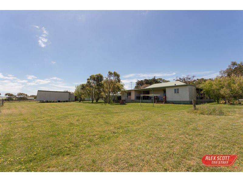 1672 INVERLOCH – VENUS BAY ROAD, Tarwin Lower VIC 3956