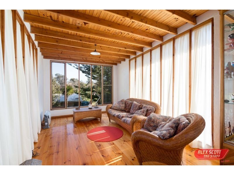 104 VIMINARIA RD, Harmers Haven VIC 3995