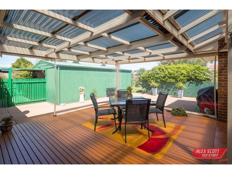 21 HENRY STREET EAST, Wonthaggi VIC 3995