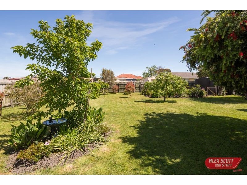 21 HENRY STREET EAST, Wonthaggi VIC 3995