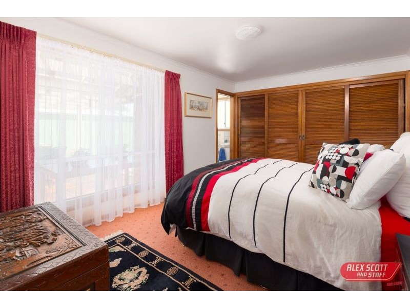 21 HENRY STREET EAST, Wonthaggi VIC 3995