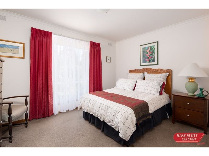 21 HENRY STREET EAST, Wonthaggi VIC 3995