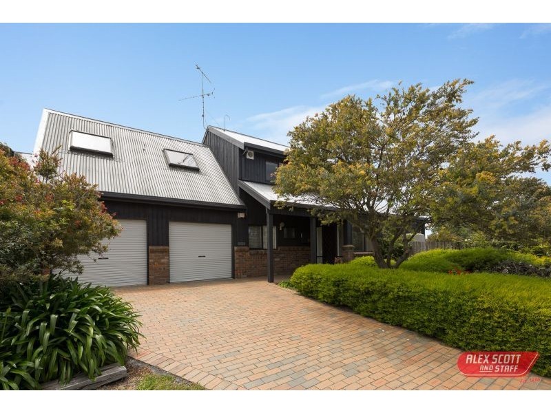 17 QUEEN STREET, Wonthaggi VIC 3995