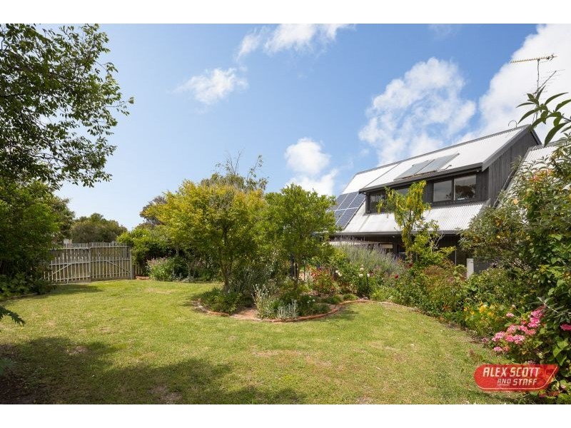 17 QUEEN STREET, Wonthaggi VIC 3995