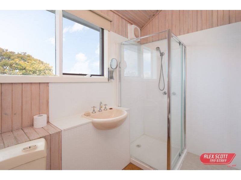 17 QUEEN STREET, Wonthaggi VIC 3995