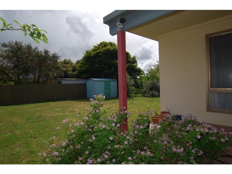 18 ANGLERS ROAD, Cape Paterson VIC 3995