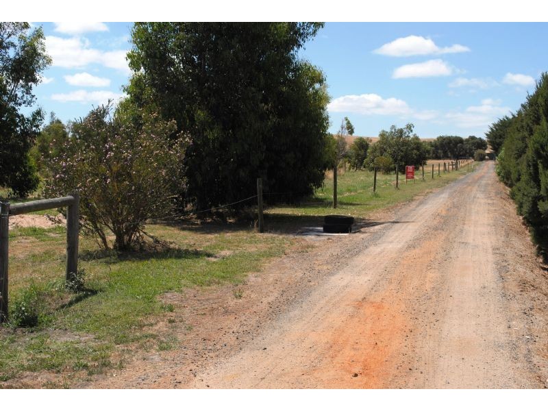 86-96 POWLETT ST, Dalyston VIC 3992