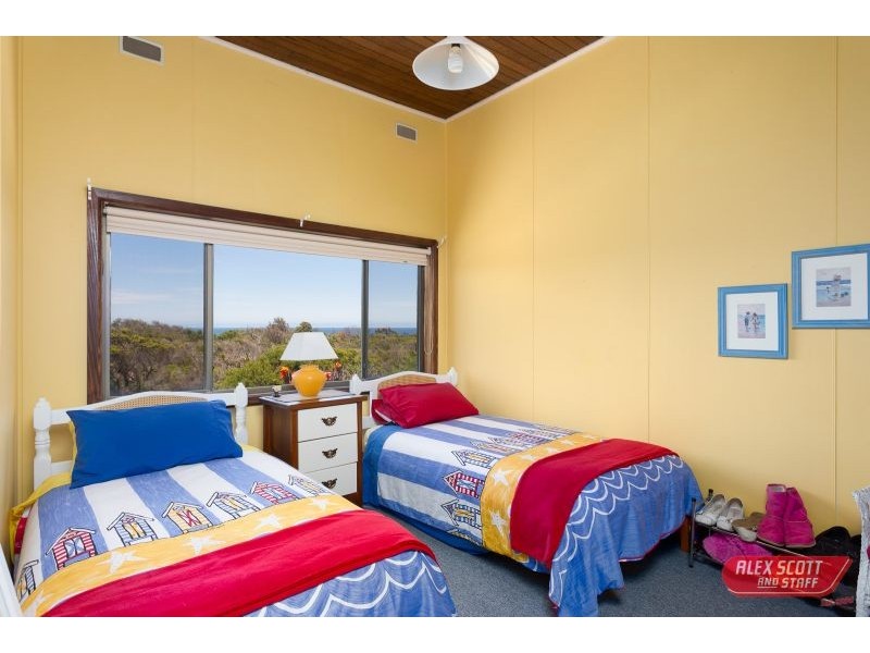 42 VIMINARIA RD, Harmers Haven VIC 3995