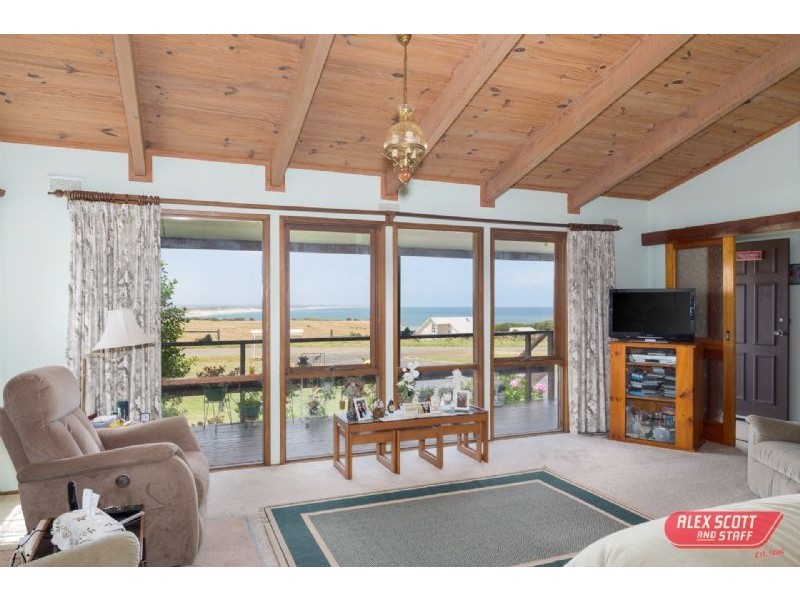 14 MABILIA ROAD, Kilcunda VIC 3995