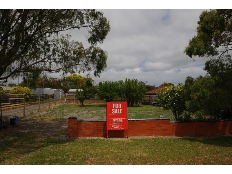 11a LONGSTAFF STREET, Wonthaggi VIC 3995