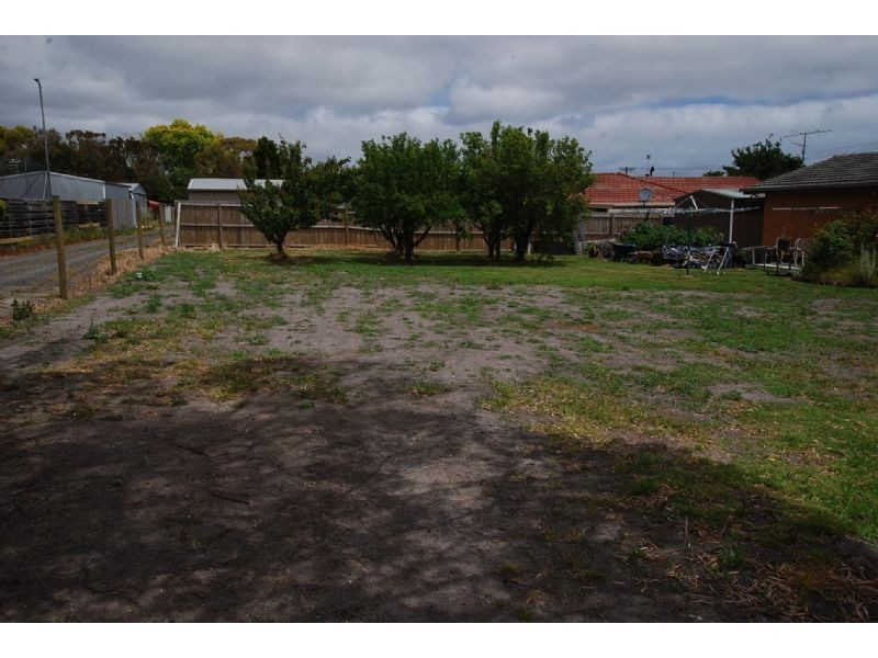 11a LONGSTAFF STREET, Wonthaggi VIC 3995