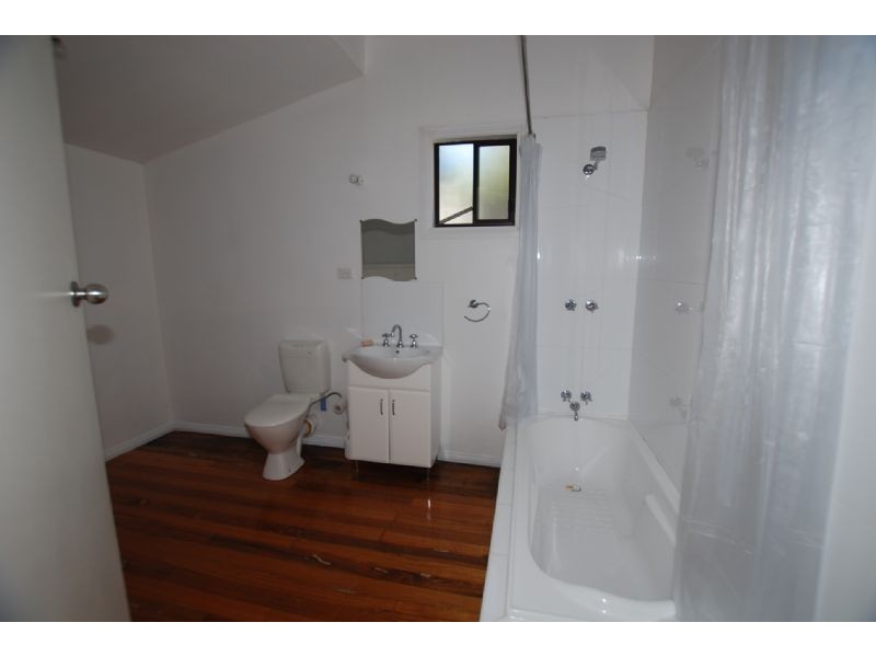 30 NELSON STREET, Wonthaggi VIC 3995