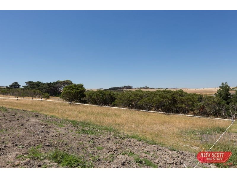 22 CONNOR PLACE, Kilcunda VIC 3995