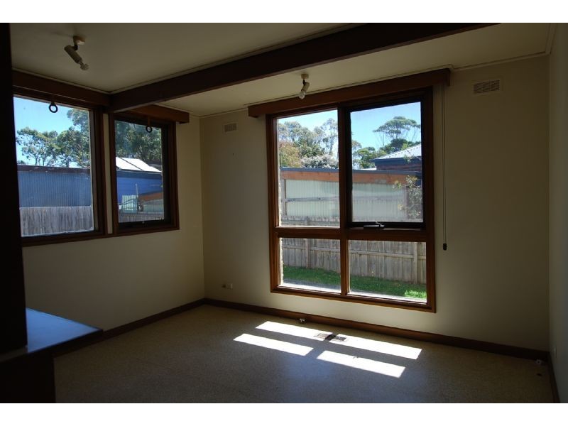 6 BROOME CRESCENT, Wonthaggi VIC 3995