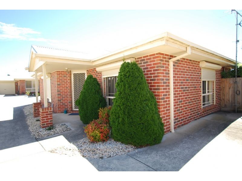 2/93 MCKENZIE STREET, Wonthaggi VIC 3995