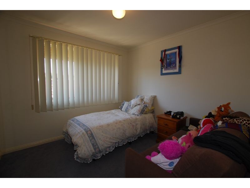 2/93 MCKENZIE STREET, Wonthaggi VIC 3995