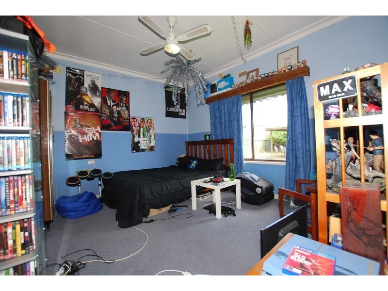 8 CAMERON STREET, Wonthaggi VIC 3995