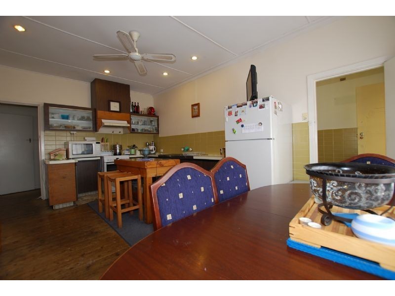 8 CAMERON STREET, Wonthaggi VIC 3995