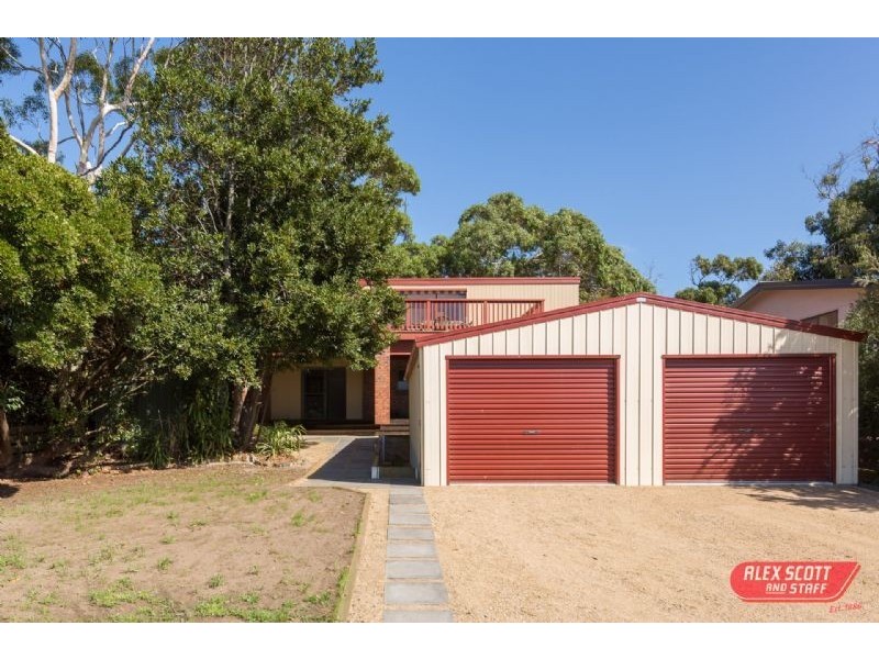 13 TAROOH STREET, Cape Paterson VIC 3995