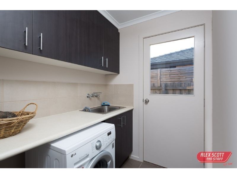 7 CAMBRIDGE WAY, Wonthaggi VIC 3995