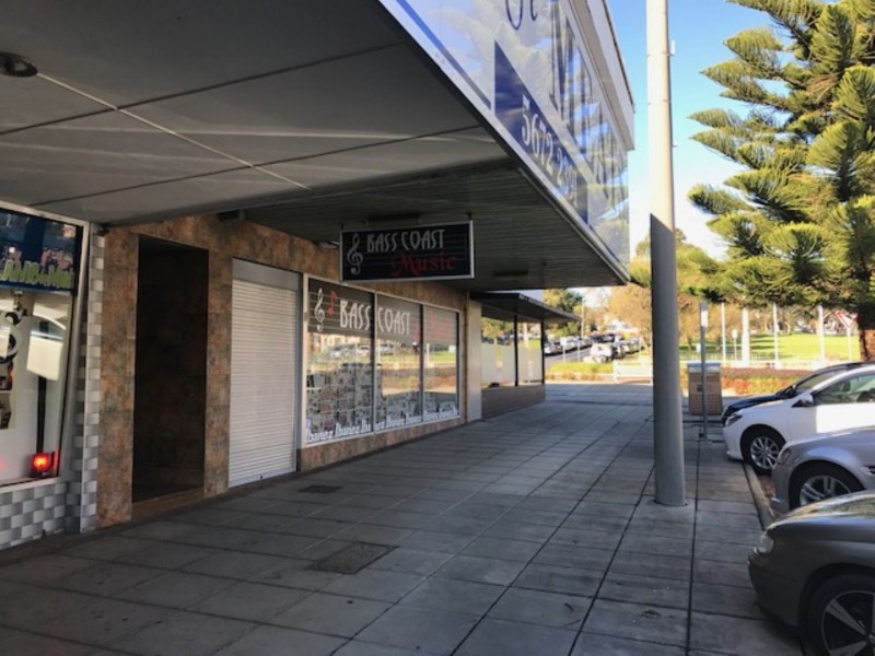 69  McBRIDE AVE, Wonthaggi VIC 3995