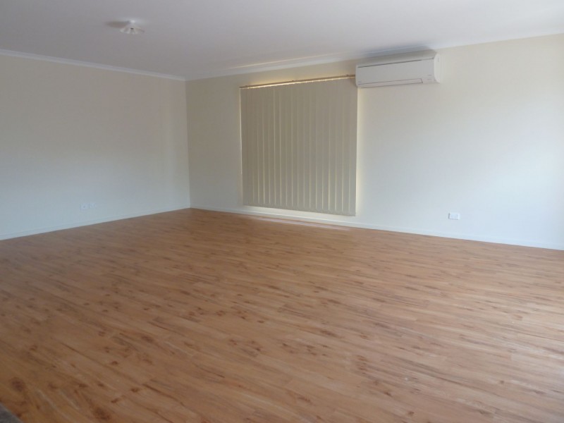 2/28 EPSOM STREET, South Dudley VIC 3995