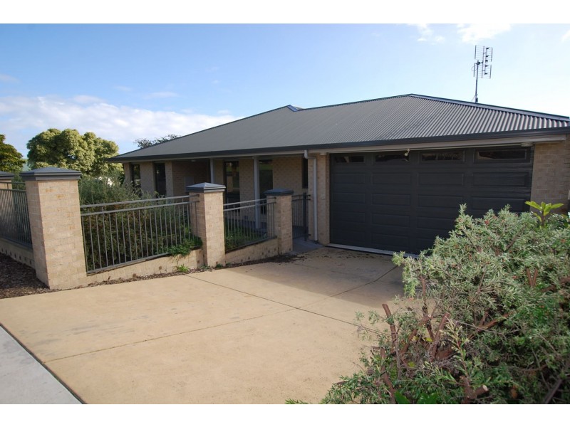 1/18 HAGELTHORN STREET, Wonthaggi VIC 3995