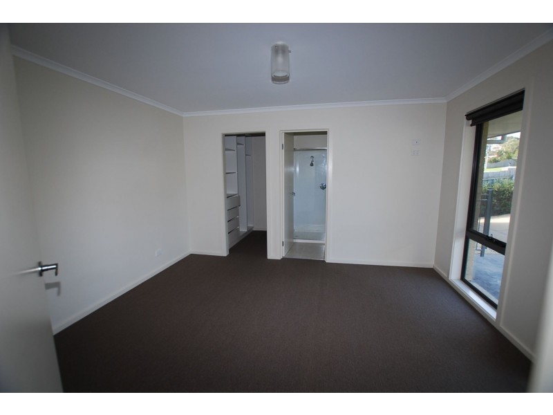 1/18 HAGELTHORN STREET, Wonthaggi VIC 3995