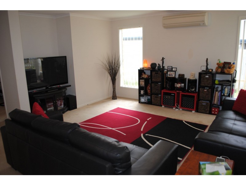 42 OXFORD WAY, Wonthaggi VIC 3995