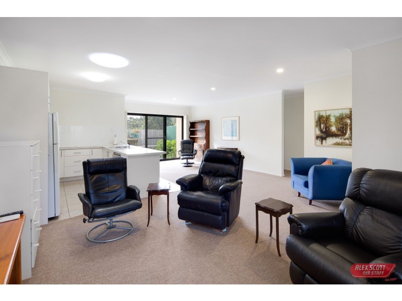 2/4 MERRIN CRESCENT, Wonthaggi VIC 3995
