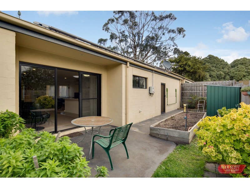 2/4 MERRIN CRESCENT, Wonthaggi VIC 3995