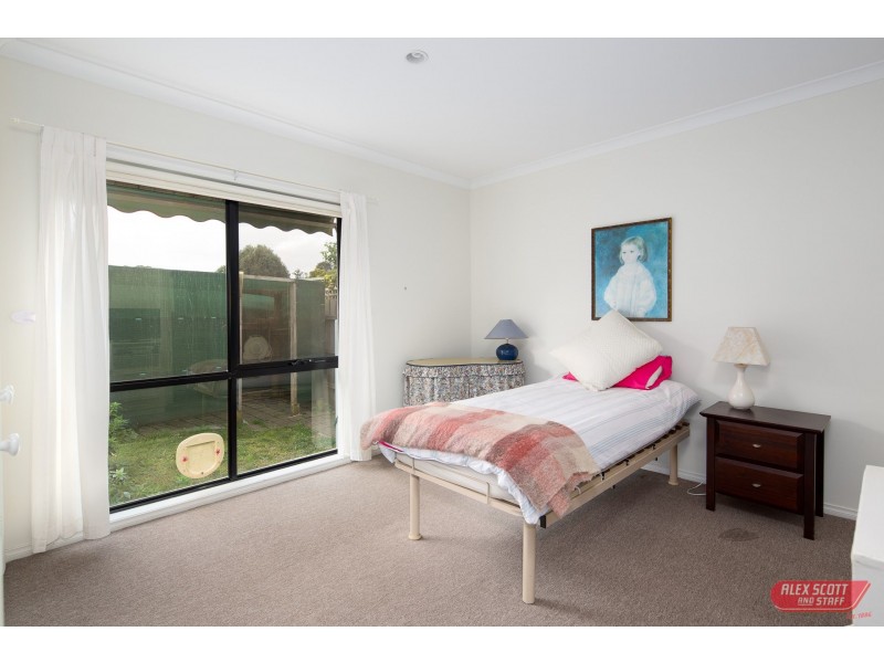 2/4 MERRIN CRESCENT, Wonthaggi VIC 3995