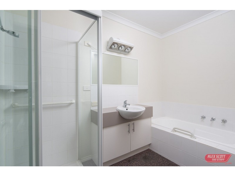 2/4 MERRIN CRESCENT, Wonthaggi VIC 3995