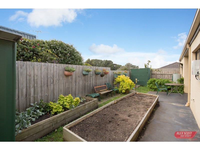 2/4 MERRIN CRESCENT, Wonthaggi VIC 3995