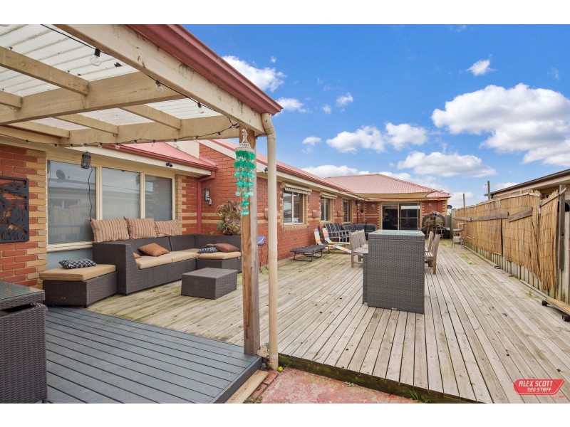 11 OXFORD WAY, Wonthaggi VIC 3995