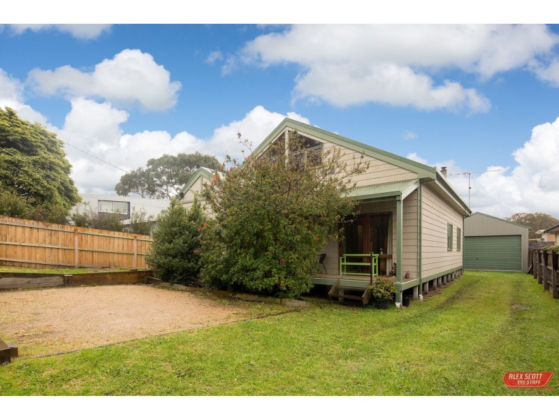 24 ANGLERS ROAD, Cape Paterson VIC 3995