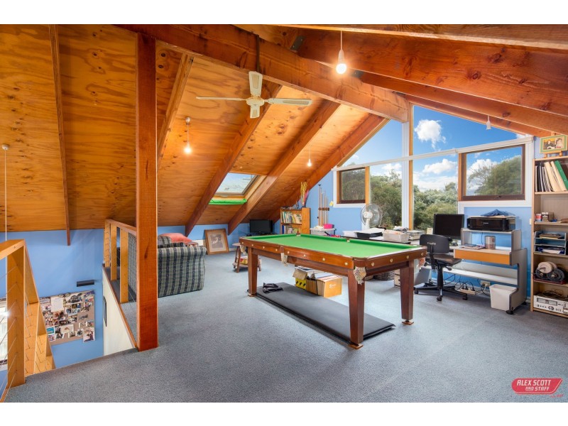 24 ANGLERS ROAD, Cape Paterson VIC 3995