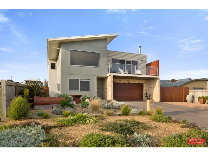 1 COASTAL RISE, Kilcunda VIC 3995