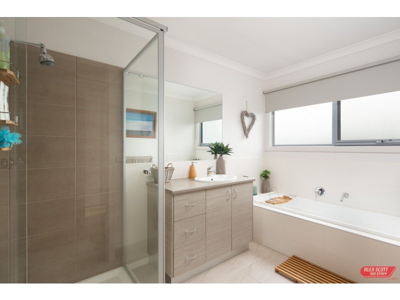 1 COASTAL RISE, Kilcunda VIC 3995