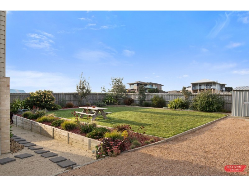 1 COASTAL RISE, Kilcunda VIC 3995