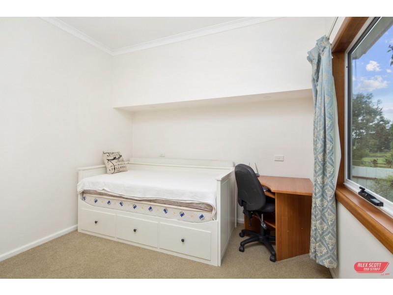 32 LOLANDS ROAD, Kongwak VIC 3951