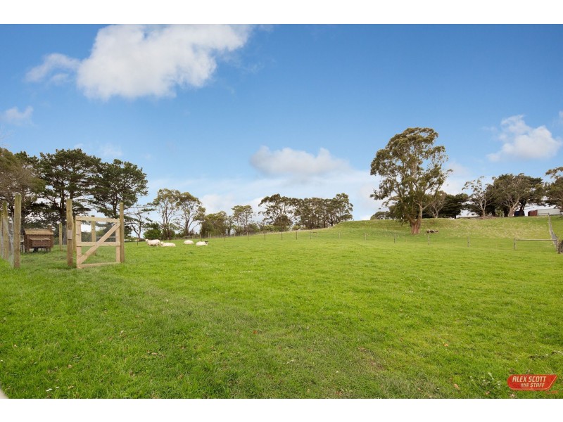 32 LOLANDS ROAD, Kongwak VIC 3951
