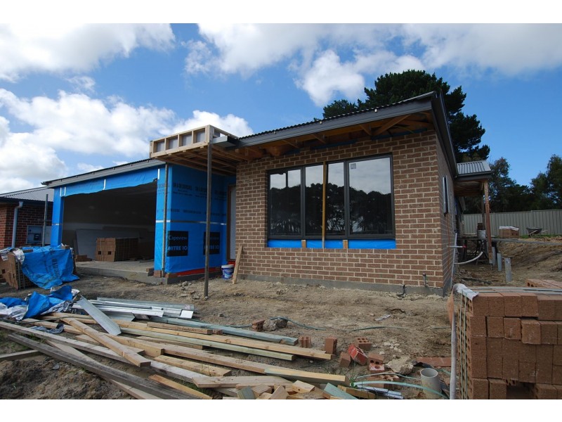 12 HERON DRIVE, Wonthaggi VIC 3995