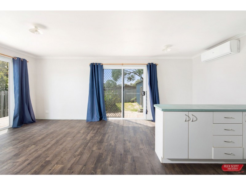 76 MARINE STREET, Cape Paterson VIC 3995