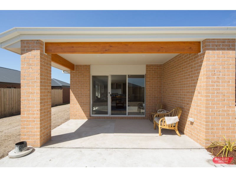 8 O’BRIEN CIRCUIT, Wonthaggi VIC 3995