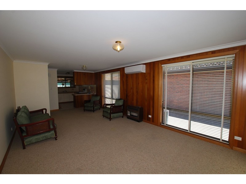 2/16 EASTON STREET, Wonthaggi VIC 3995